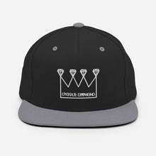 Load image into Gallery viewer, Unique Diamond Snapback Hat