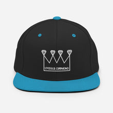 Load image into Gallery viewer, Unique Diamond Snapback Hat
